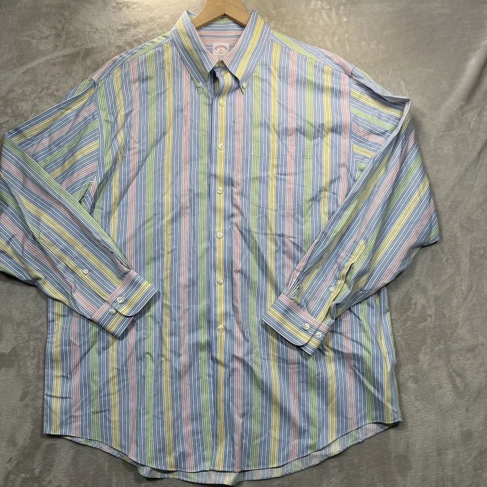 Brooks Brothers 346 Fun Shirt Mens XL Pastel Striped Oxford Button Down